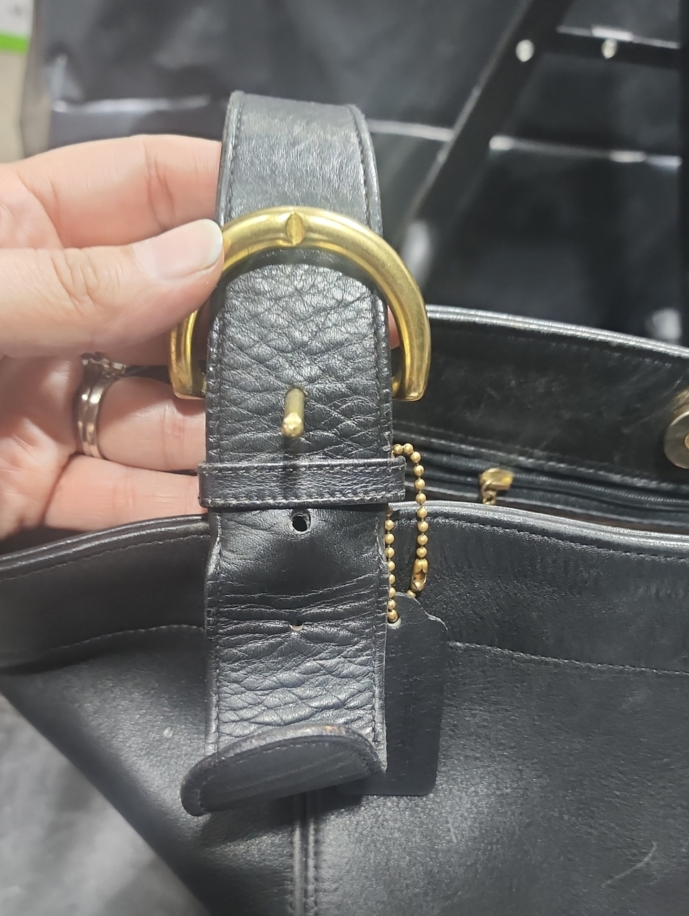 4082 Vintage 90 Coach Made In Usa Black Leather Soho Duffle Shoulder Bag Tote - Picture 11 of 16